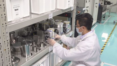 奮戰開門紅丨兔年首個工作日海淀企業機械設備研發一線觀察
