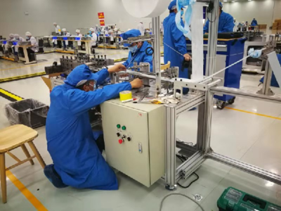 從“造車”到“造口罩” 五菱950口罩機(jī)設(shè)備制造組如何煉成“全國工人先鋒號(hào)”？